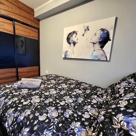 Salwator Apartment - Topolove Rooms & Apartments Krasków Εξωτερικό φωτογραφία